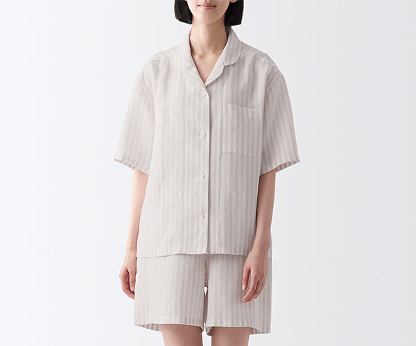 無印良品 天然由来の接触冷感 リヨセル麻半袖パジャマ